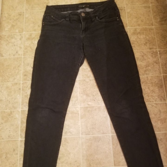 Black simple jeans - Picture 1 of 4